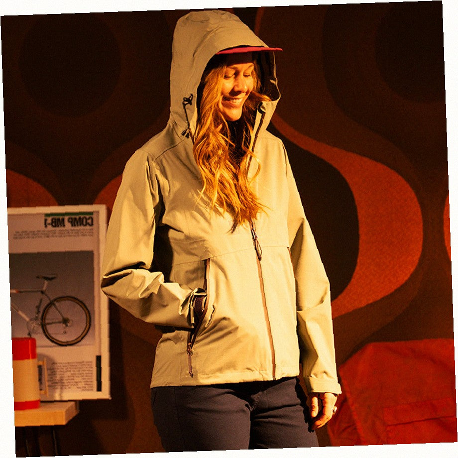 Global Jacket - Womens